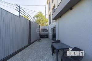 Дом 449м², 3-этажный, участок 9 сот.