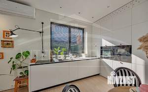 Дом 200м², 2-этажный, участок 6 сот.