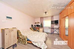 Дом 100м², 2-этажный, участок 3 сот.