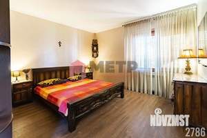 Коттедж 800м², 2-этажный, участок 10 сот.