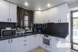 Дом 296м², 3-этажный, участок 9 сот.