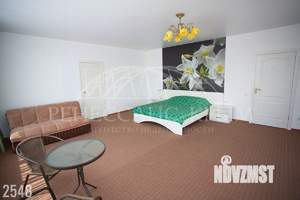 Дом 282м², 3-этажный, участок 5 сот.