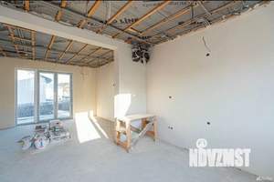 Дом 142м², 2-этажный, участок 4 сот.