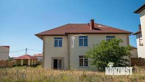 Дом 381м², 3-этажный, участок 13 сот.