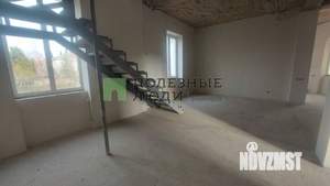 Дом 300м², 3-этажный, участок 8 сот.