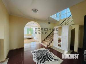 Дом 315м², 2-этажный, участок 8 сот.