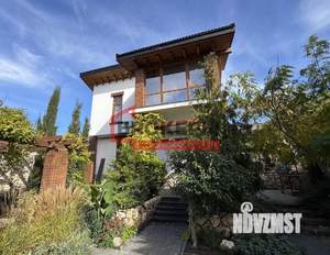 Дом 187м², 2-этажный, участок 5 сот.