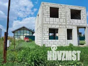 Дача 130м², 2-этажный, участок 4 сот.