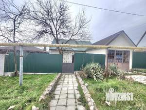 Дом 218м², 2-этажный, участок 10 сот.