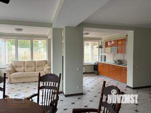 Дом 440м², 3-этажный, участок 5 сот.