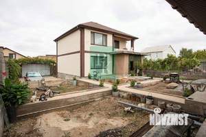 Дом 156м², 2-этажный, участок 6 сот.