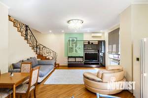 Дом 210м², 2-этажный, участок 4 сот.