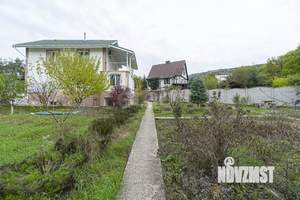 Дом 139м², 2-этажный, участок 8 сот.