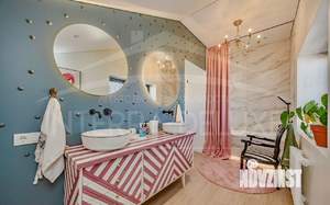 Дом 200м², 2-этажный, участок 6 сот.