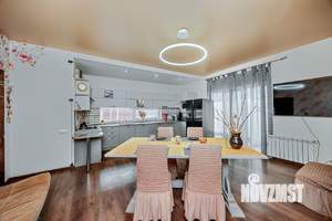 Дом 160м², 2-этажный, участок 4 сот.