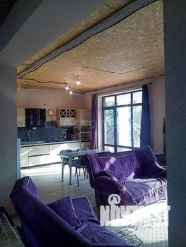 Дом 181м², 2-этажный, участок 4 сот.