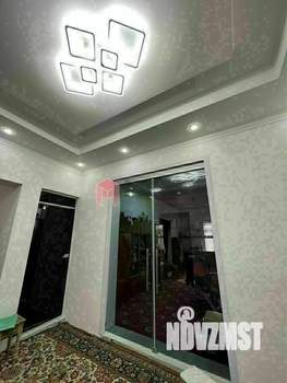 Дом 448м², 3-этажный, участок 6 сот.