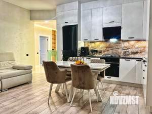 Дом 162м², 1-этажный, участок 4 сот.