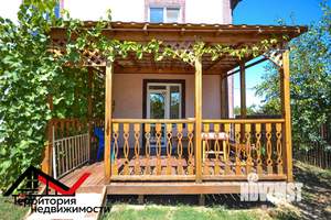 Дом 186м², 2-этажный, участок 9 сот.