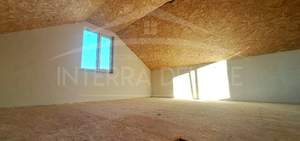 Дом 85м², 2-этажный, участок 4 сот.