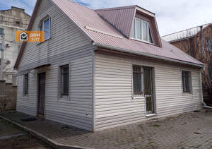 Дом 100м², 2-этажный, участок 6 сот.