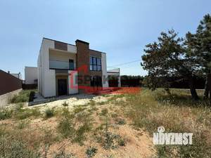 Дом 265м², 2-этажный, участок 5 сот.