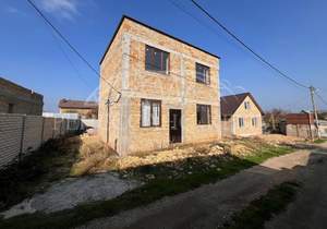 Дом 128м², 2-этажный, участок 4 сот.