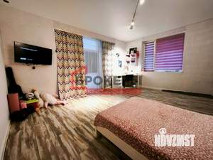 Дом 186м², 2-этажный, участок 5 сот.