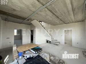 Коттедж 300м², 2-этажный, участок 8 сот.