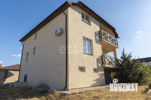 Дом 267м², 3-этажный, участок 8 сот.