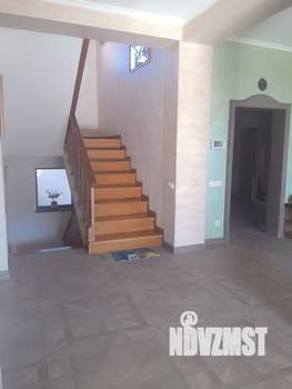 Дом 330м², 2-этажный, участок 6 сот.