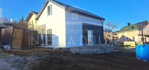 Дом 85м², 2-этажный, участок 4 сот.