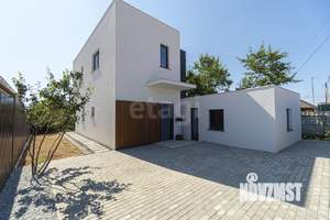 Дом 108м², 2-этажный, участок 4 сот.