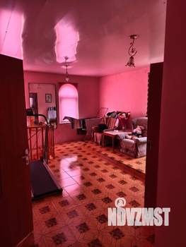 Дом 200м², 2-этажный, участок 1 сот.