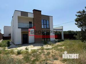 Дом 265м², 2-этажный, участок 5 сот.