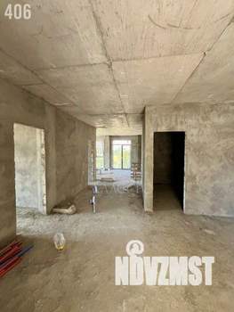 Дом 330м², 3-этажный, участок 6 сот.