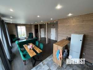 Дом 189м², 2-этажный, участок 5 сот.