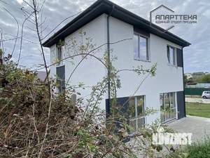 Дом 106м², 2-этажный, участок 4 сот.