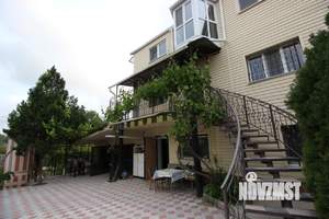 Дом 180м², 3-этажный, участок 7 сот.