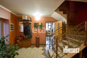 Дом 275м², 3-этажный, участок 9 сот.