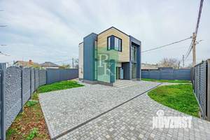 Дом 120м², 2-этажный, участок 4 сот.