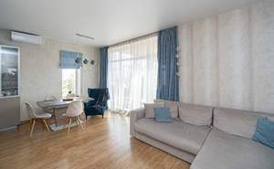 Дом 201м², 2-этажный, участок 3 сот.