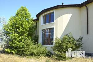 Дом 283м², 2-этажный, участок 10 сот.