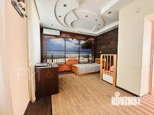 Дом 186м², 3-этажный, участок 4 сот.