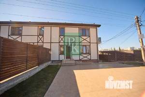 Дом 303м², 2-этажный, участок 3 сот.