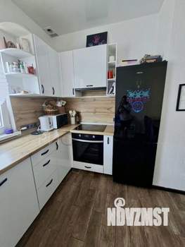 Коттедж 90м², 2-этажный, участок 2 сот.