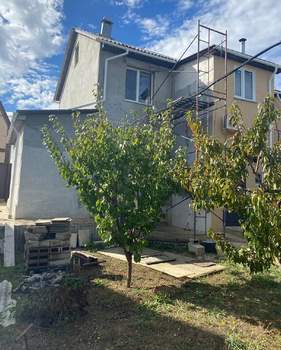 Дом 140м², 2-этажный, участок 8 сот.