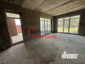 Дом 265м², 2-этажный, участок 5 сот.