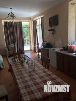 Дом 200м², 2-этажный, участок 15 сот.