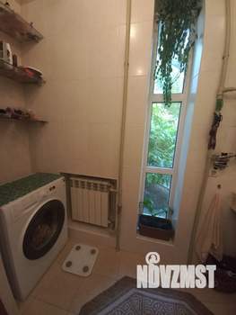 Дом 198м², 2-этажный, участок 6 сот.